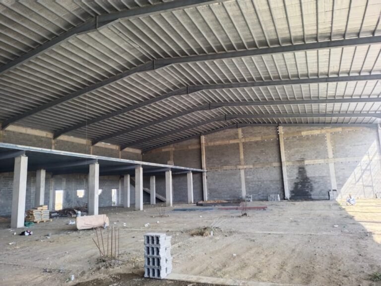 مقاول تركيب هناجر ومستودعات في الرياض