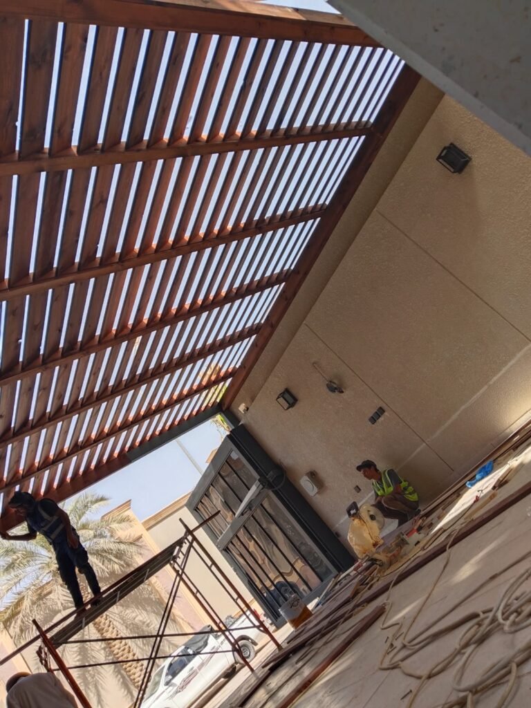 أفضل مظلات أحواش حديد وخشب 2026 حي اشبيليا بالرياض| تصاميم مودرن وأسعار منافسة